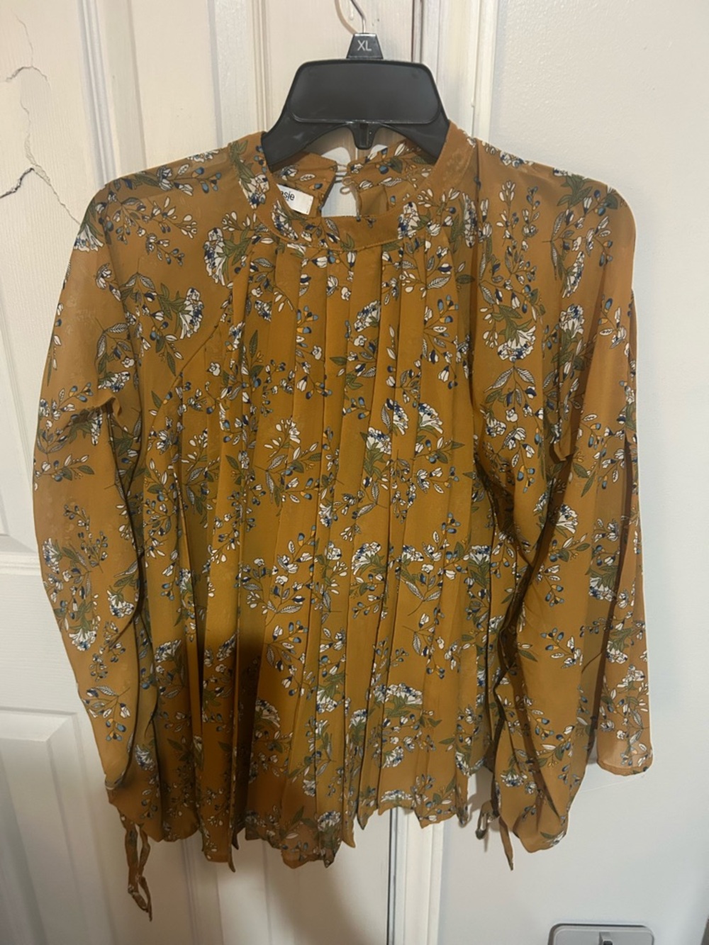 Kensie Mustard Floral Pleated Tie-Neck Top